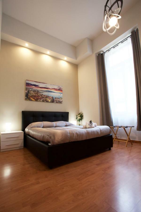Metronapoli Bed & Breakfast エクステリア 写真