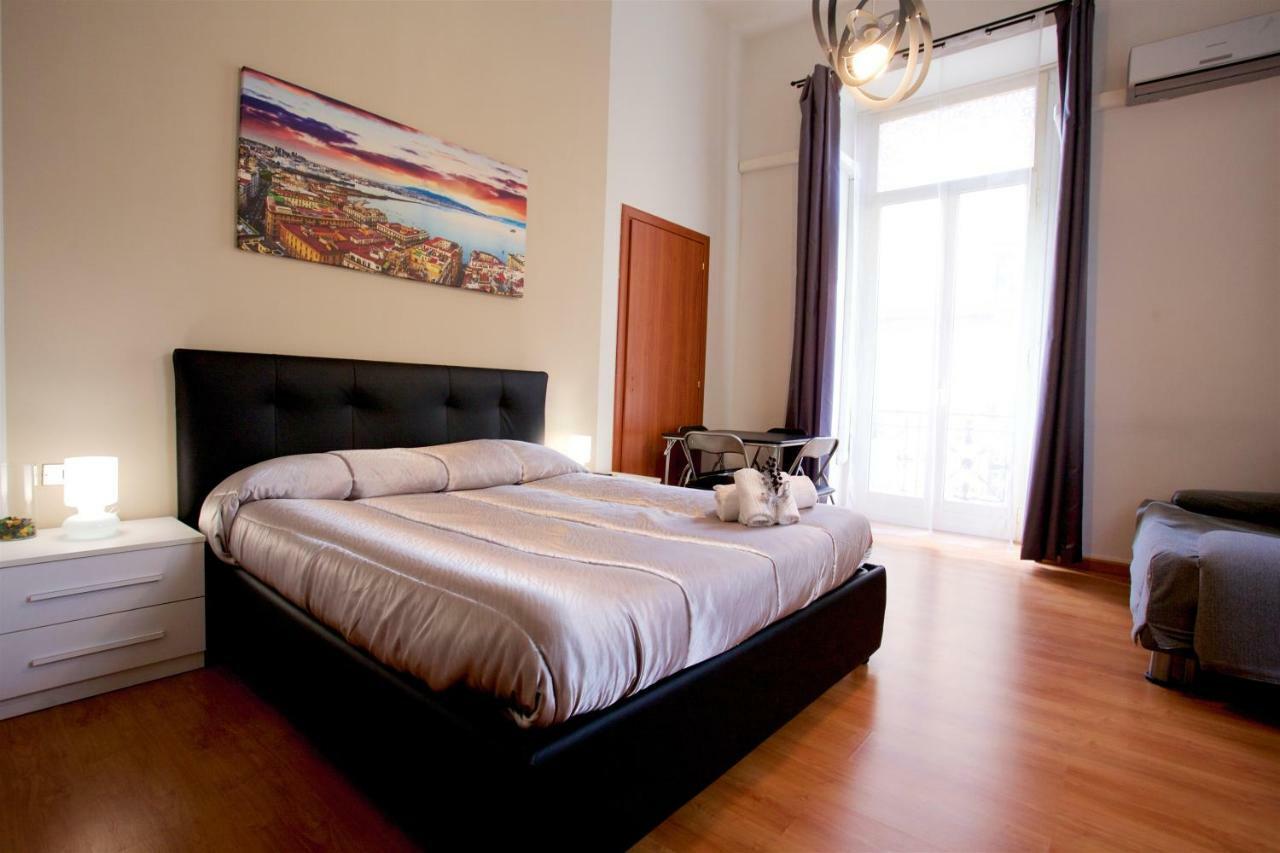 Metronapoli Bed & Breakfast エクステリア 写真