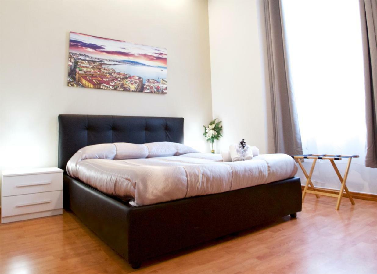 Metronapoli Bed & Breakfast エクステリア 写真