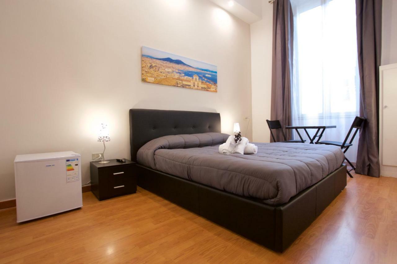 Metronapoli Bed & Breakfast エクステリア 写真